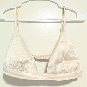DISSH Cream Lace Triangle Bra Intimates